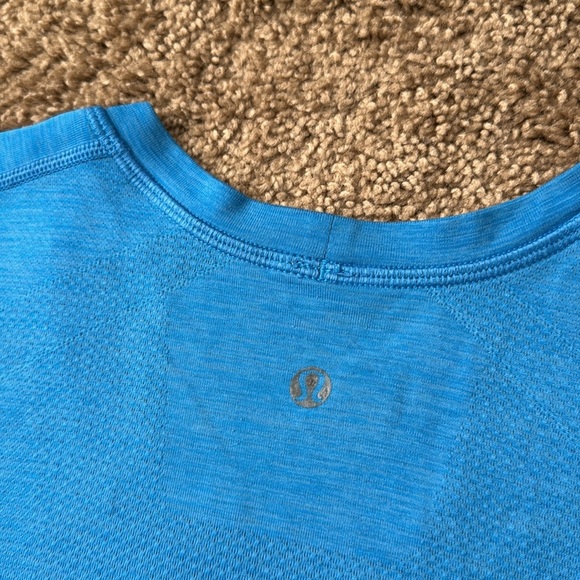 Lululemon Mens Metal Vent Tech Light Blue Athletic Workout Short Sleeve Shirt - Picture 7 of 7